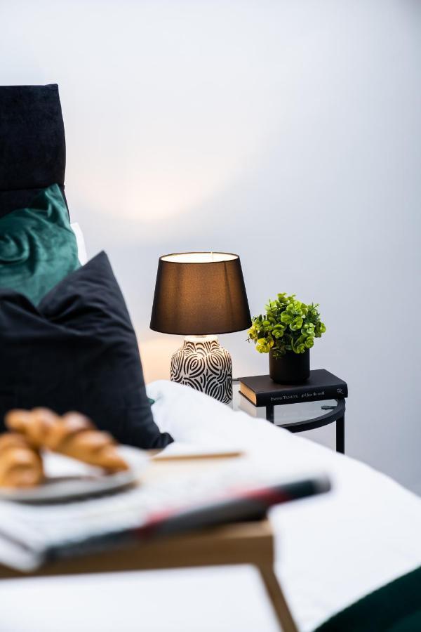 Hosta Group - Prestige 1 Bed Apartment - The Olive Cambridge  Dış mekan fotoğraf
